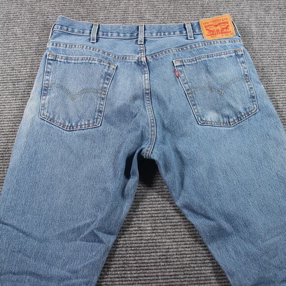 Levi’s 517 Jeans Mens 38x32 Light Blue Bootcut 100% Cotton Zip Fly - Picture 7 of 13